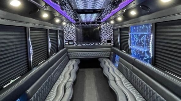 rhode island 20 passenger party bus rental